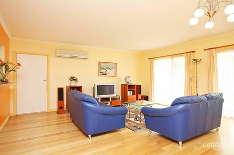 Property photo of 16 Highland Avenue Oakleigh East VIC 3166