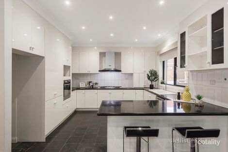 Property photo of 19 Bicentennial Court Doncaster East VIC 3109