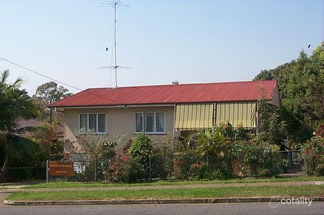 143 Nursery Rd, Holland Park West, QLD 4121