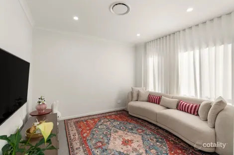 Property photo of 98 Sunny Crescent Ripley QLD 4306