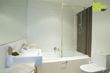 Property photo of 3/5-7 Ballarat Road Footscray VIC 3011