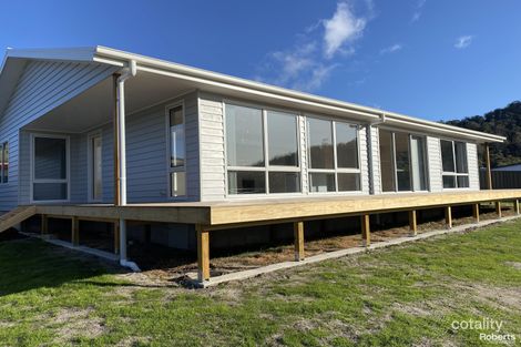 Property photo of 1 Wallace Avenue Bicheno TAS 7215
