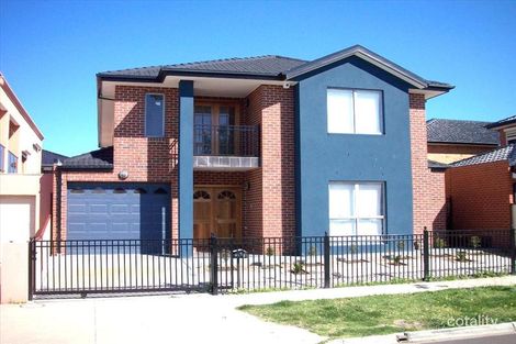 2 West Central Park Ave, Braybrook, VIC 3019