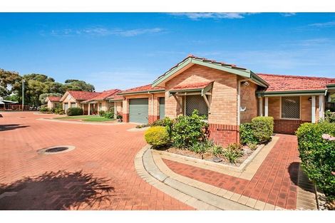 Property photo of 4/5 Dennison Street Bedford WA 6052