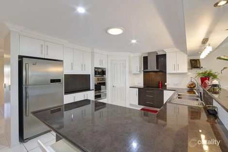 Property photo of 4 Bendidee Court Branyan QLD 4670