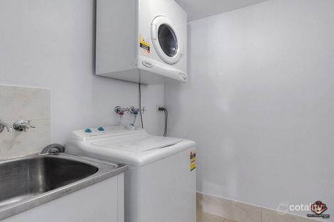 Property photo of 32/321 Main Street Kangaroo Point QLD 4169