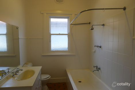 Property photo of 18 Langs Road Ascot Vale VIC 3032