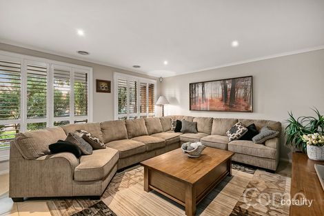 Property photo of 95 Manning Clark Road Mill Park VIC 3082