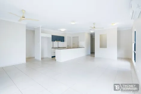 Property photo of 46 Landsborough Drive Smithfield QLD 4878