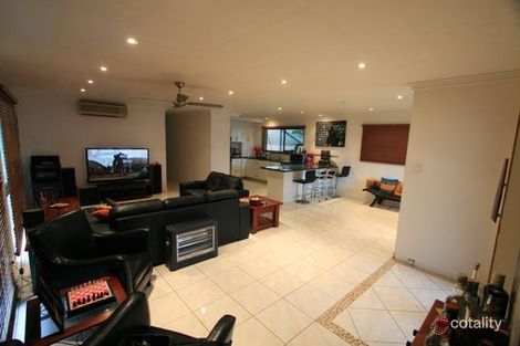 Property photo of 134 Heeb Street Benowa QLD 4217