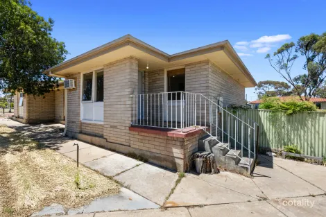 Property photo of 21 Plover Court Murray Bridge SA 5253