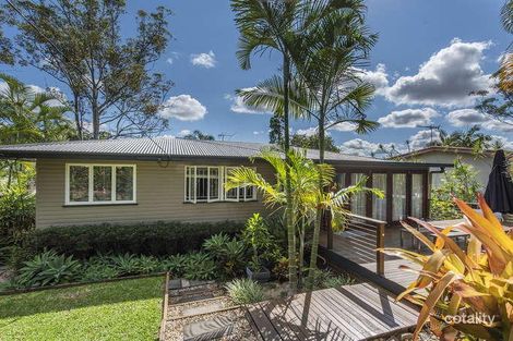 22 Sapphire St, Holland Park, QLD 4121