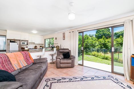Property photo of 20 Kiah Close Ocean Shores NSW 2483