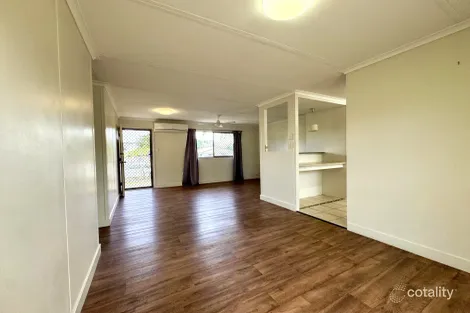 Property photo of 27 Melaleuca Street Slade Point QLD 4740
