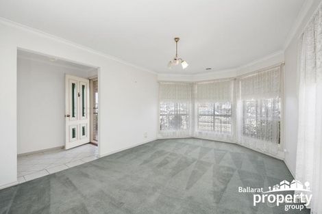 Property photo of 1/1016 Howitt Street Wendouree VIC 3355