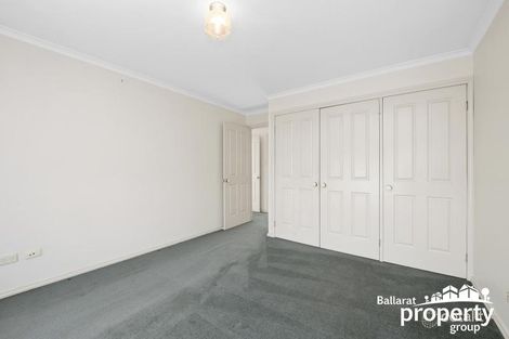 Property photo of 1/1016 Howitt Street Wendouree VIC 3355