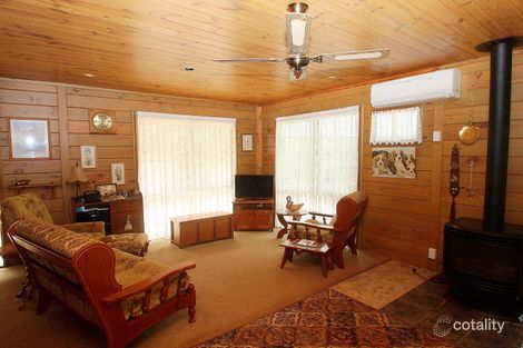 Property photo of 7 King Street Carisbrook VIC 3464