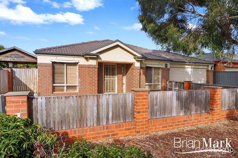 Property photo of 9 Darling Place Manor Lakes VIC 3024