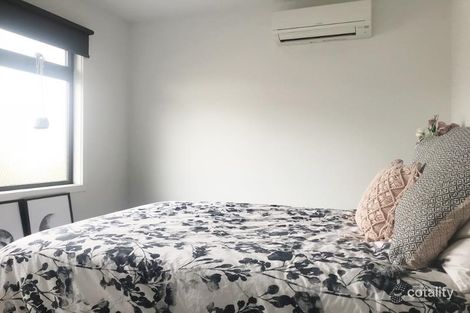 Property photo of 2/79 Beatty Street Ivanhoe VIC 3079