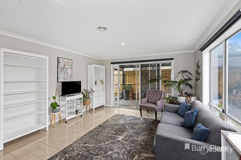 Property photo of 4 Hogan Court Drouin VIC 3818