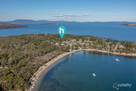 Property photo of 31 Cray Point Parade Eggs and Bacon Bay TAS 7112