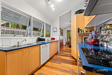 Property photo of 24 Shirland Street Macgregor QLD 4109