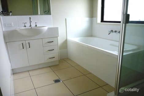 Property photo of 37 Hanover Drive Pimpama QLD 4209