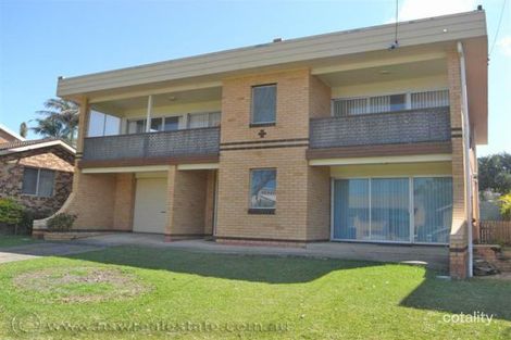 Property photo of 52 Blue Gum Avenue Sandy Beach NSW 2456