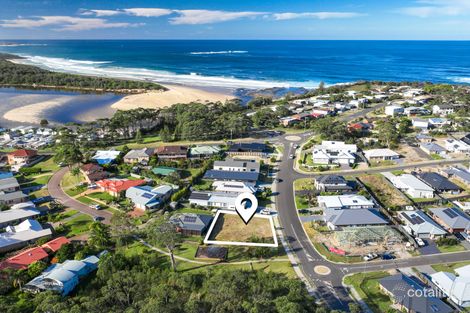 Property photo of 14 Bimbla Avenue Dolphin Point NSW 2539