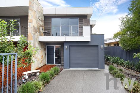 2/39 Read St, Newtown, VIC 3220