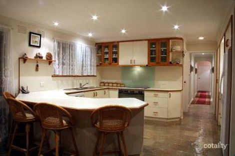 Property photo of 18A Avoca Crescent Pascoe Vale VIC 3044