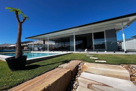 41 Pentas Dr, Bongaree, QLD 4507