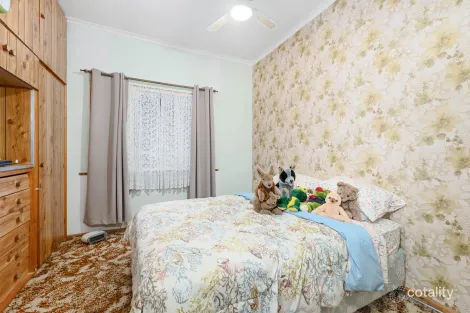 Property photo of 3 Jacaranda Street Red Cliffs VIC 3496