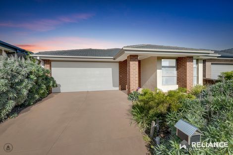 Property photo of 10 Long Road Truganina VIC 3029