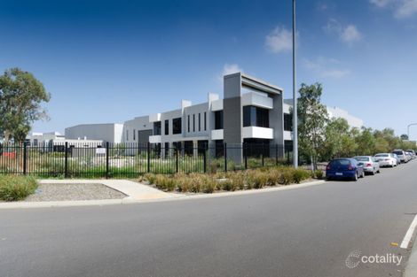 30-32 Ordish Rd, Dandenong South, VIC 3175