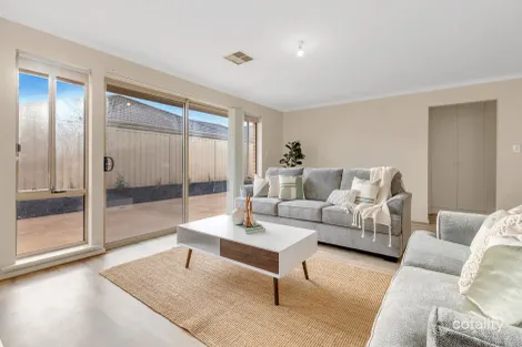 Property photo of 2B Hudson Drive Munno Para West SA 5115