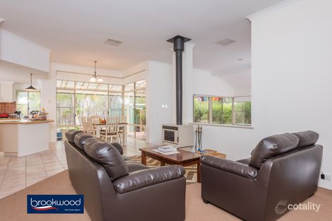 Property photo of 30 Clipson Crescent Mundaring WA 6073