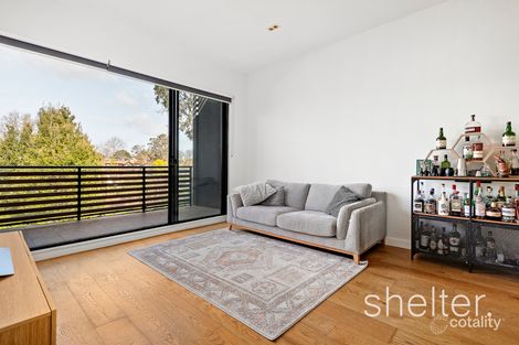Property photo of 201/108 Glen Iris Road Glen Iris VIC 3146