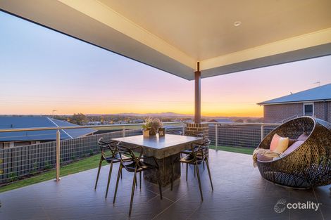 Property photo of 5 Camellia Place Orange NSW 2800