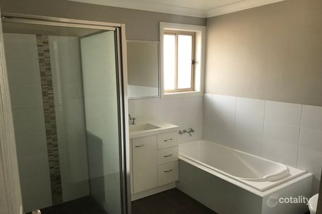 Property photo of 41 Nowland Crescent Westdale NSW 2340