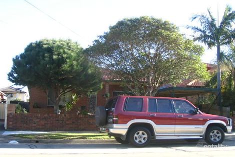 192 Brighton Ave, Campsie, NSW 2194