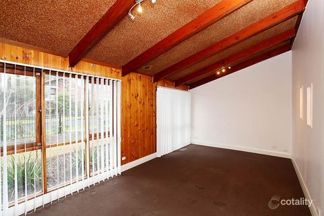 Property photo of 18 Rowan Drive Kealba VIC 3021