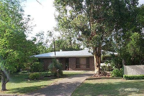 Property photo of 4 Alfred Place Flinders View QLD 4305