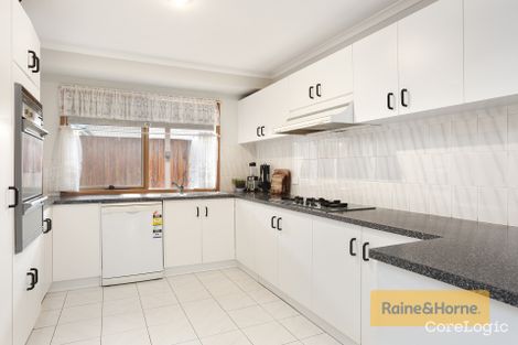 Property photo of 2 Silber Court Melton West VIC 3337