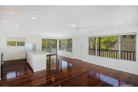 Property photo of 31 Argyle Street Seventeen Mile Rocks QLD 4073