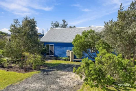 22 Margaret Ave, Venus Bay, VIC 3956