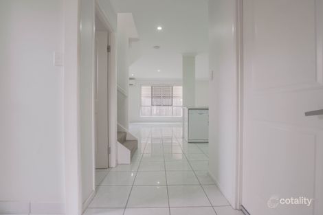 Property photo of 1/4 View Street West Gladstone QLD 4680