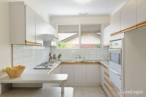 Property photo of 1/12 Essex Road Surrey Hills VIC 3127