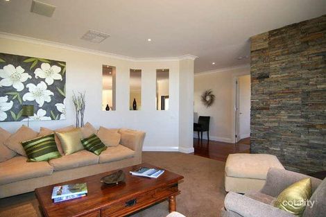 Property photo of 93 Cobb Road Mount Eliza VIC 3930
