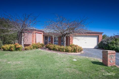 Property photo of 43 Robb Drive Romsey VIC 3434